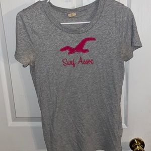 Hollister tee